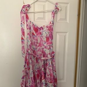 1950s retro dress. Ties at the waist. Never worn.